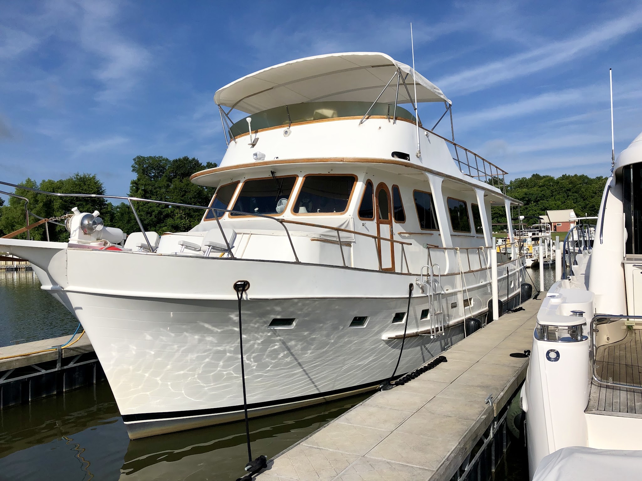 Hunky Dory secured in a slip at Kingfisher Bay Marina in Demopolis